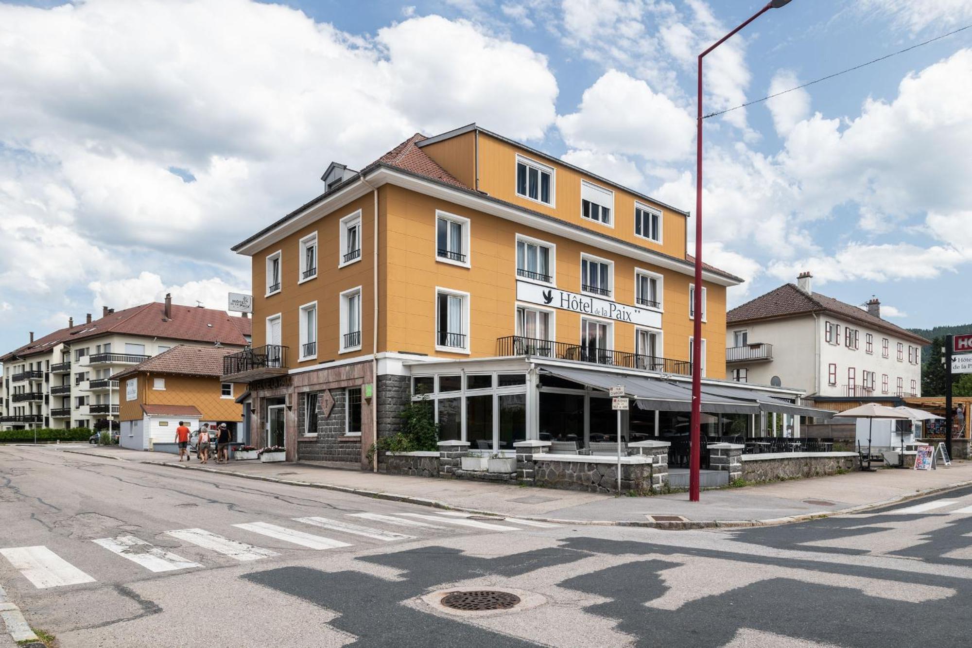 Hotel De La Paix Gérardmer Exterior photo