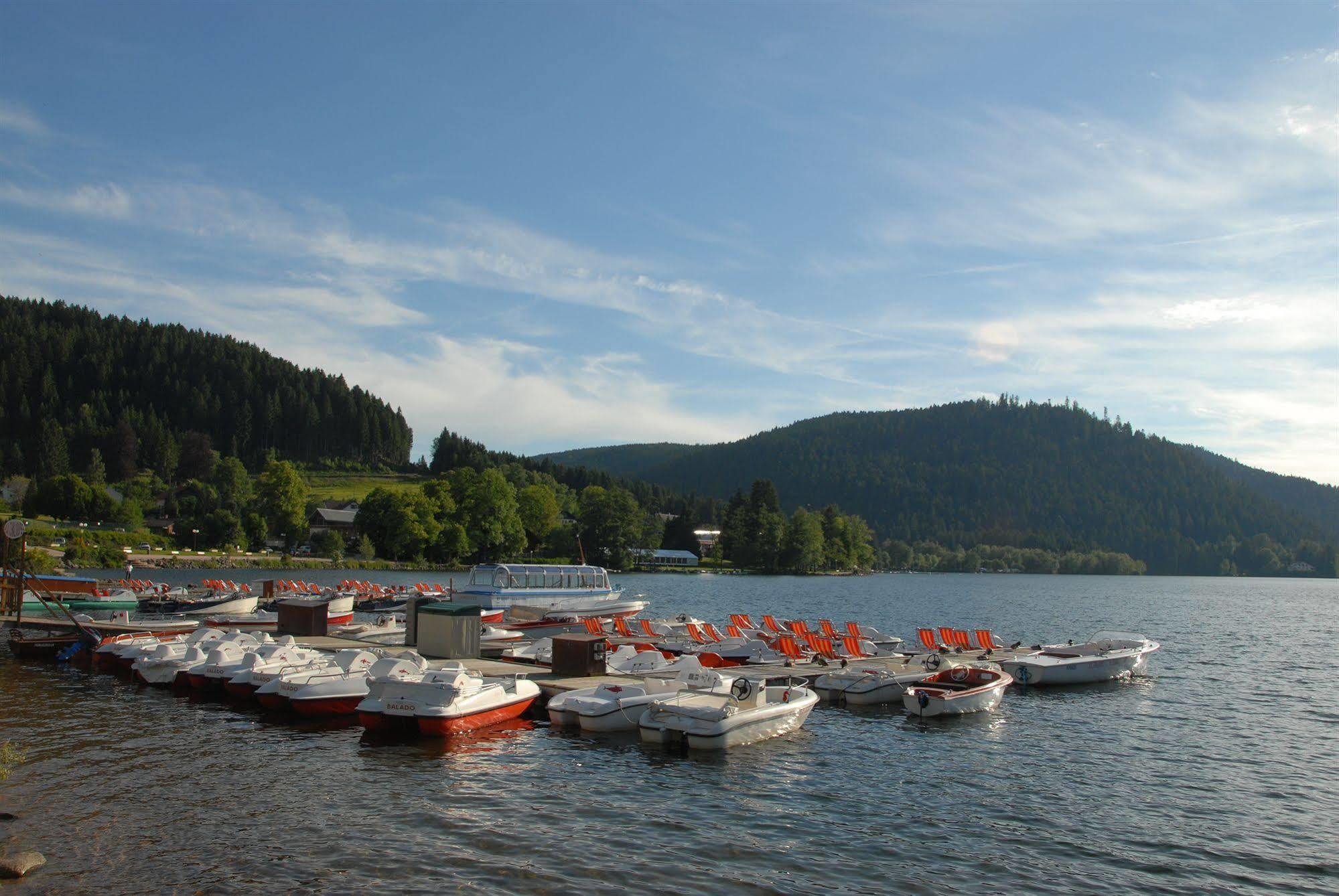 Hotel De La Paix Gerardmer Exterior photo